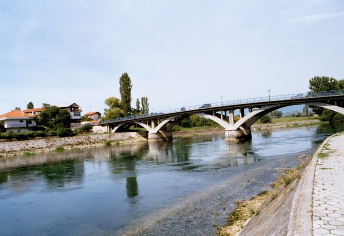 Mostovi na Cetini