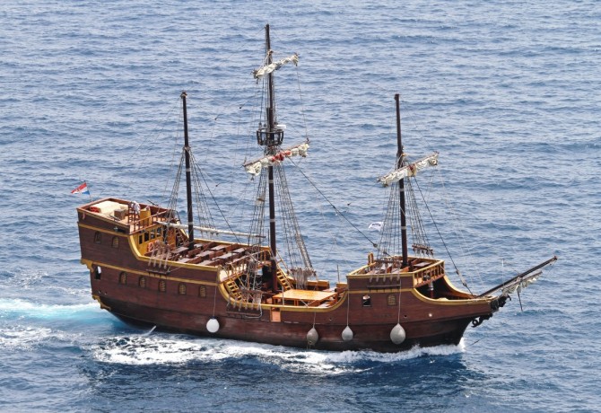 Povijest dubrovačkog pomorstva – od galijuna do modernih brodova