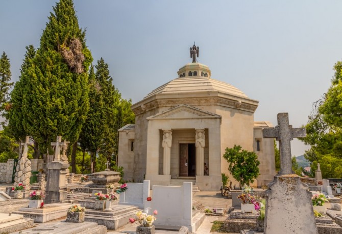 Račić Mausoleum