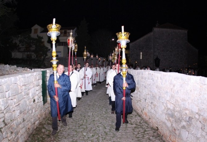“Following the Cross” Procession