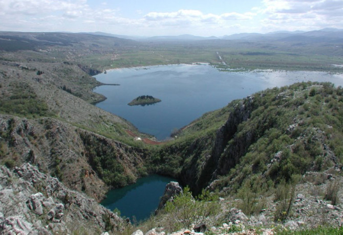 Imotska vodena kolajna