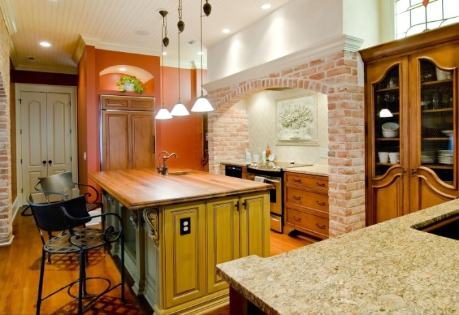 Materijali u uređenju doma – kamen i željezo