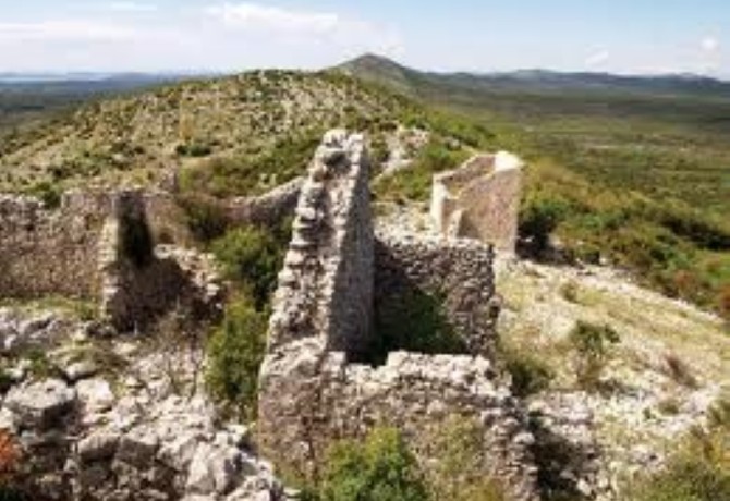 Arheološka priča gradine Rakitnice