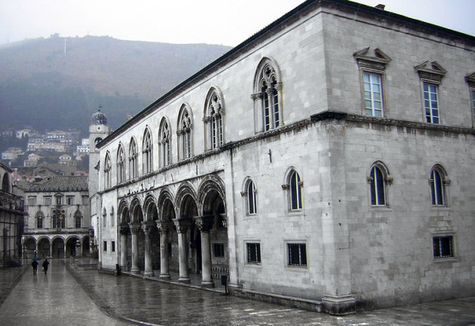 Miho Pracat, jedinstveni spomenik pučaninu