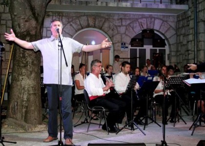 Špiro Boban i Gradska glazba Zvonimir Solin koncertom odali počast Ivi Tijardoviću