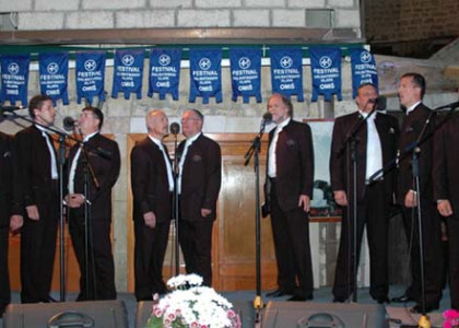 Klapa Sinj i gosti pismom ugošćavaju…