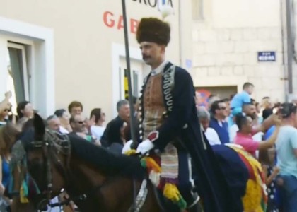 300. alka – 100. slavodobitnik