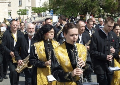 Izložba Narodne glazbe Trogir u čast svih glazbara
