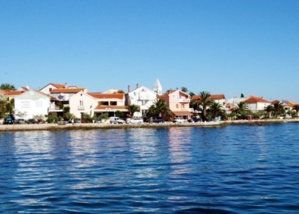 Klape pjevaju Božiću