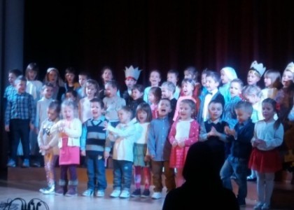 Predstava i mjuzikl djece Blata zadivili publiku