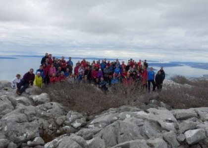 Novogodišnji planinarski uspon na Debelo brdo