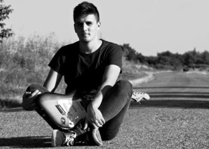 Svestrani mladi glazbenik Matt Shaft predstavlja video spot pjesme My love