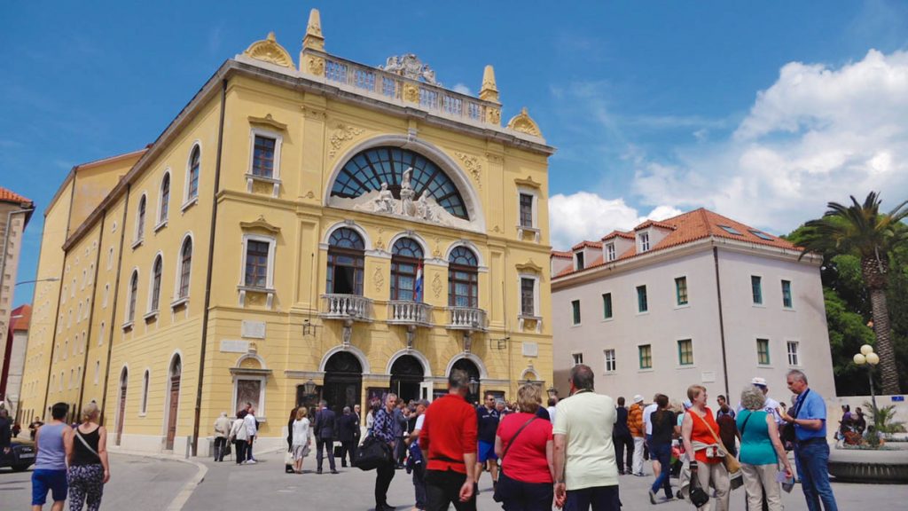 Večeras Mala Floramy u splitskoj nacionalnoj kazališnoj kući