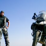 Motorom do Himalaja – samo preko policije