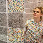 Jedan od najpoznatijih umjetnika svijeta, uživo će paliti svoja djela vrijedna deset milijuna funti. Sve možete pratiti i online