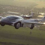Pogledajte povijesni let letećeg automobila: “Znanstvena fantastika postala je stvarnost”!