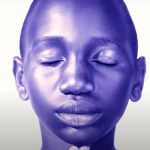 Samouki nigerijski umjetnik penkalom crta nevjerojatno realistične portrete!