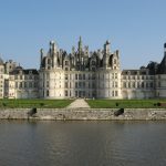 Francuzi prodaju 1500 dvoraca