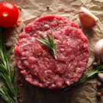 Italija zabranjuje umjetno meso: ‘Dosta nam je ideoloških zelenih gluposti’