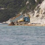 NEPOVRATNO UNIŠTENJE: Kad budete svjedoci dohranjivanja plaže, pogledajte morsko dno