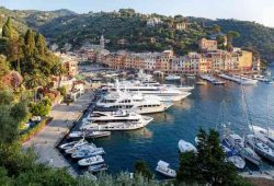 Portofino ne igra fino: “Kazna od 270 eura za sve koji se budu zadržavali na rivi od 10:30 do 18 sati”