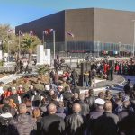 Na svečan način otkriven spomenik ispred Lore